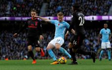 Babak I: De Bruyne Robek...
