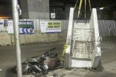 Tertimpa Beton Proyek...