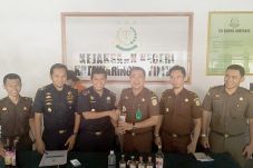 Bea Cukai Sampit Bawa...
