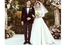Gaun Pengantin Song...