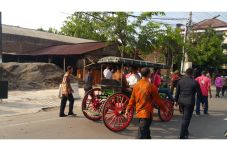 Kereta Kencana yang...