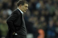RESMI: West Ham United...