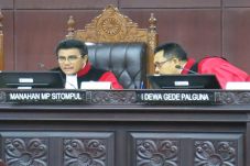 MK Tolak Gugatan Aturan...