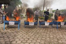 BBPOM Banda Aceh Musnahkan...