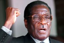 Presiden Zimbabwe Robert...
