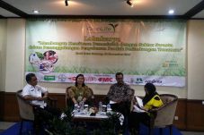 Pemalsuan dan Ilegalisasi...