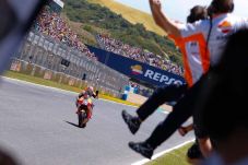 Pedrosa Ingin Rasakan...