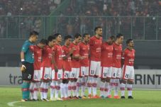 Incar Lima Besar, Persija...