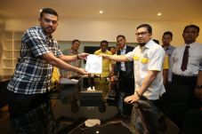 Jadi Tersangka, Golkar:...