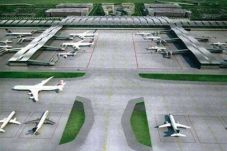 Bandara Kertajati Tekan...