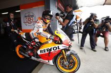 Marquez Tercepat di...