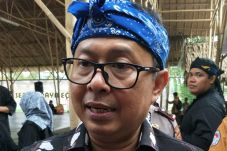 Ditinggal Golkar dan...