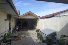 Dua Keluarga Periksa...