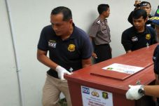 Besok, Jenazah Engria...