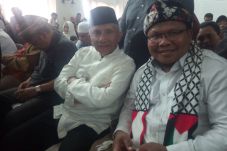 Amien Rais Hadir di...