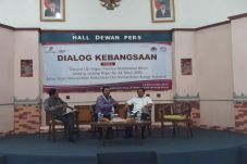 Tjatur Sapto Edy Minta...