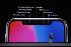 Apple Siapkan Kamera...
