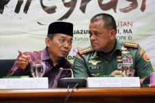 PKS: Tak Ada Langkah...