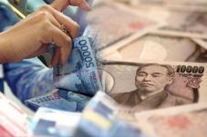 Rupiah Keok Lawan Tiga...