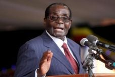 Tentara Zimbabwe Rebut...
