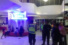 Setya Novanto Dirawat,...