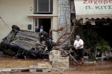 Banjir Terjang Yunani,...