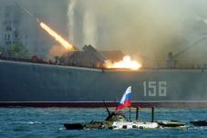 Bulan Depan, China-Rusia...