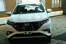 Bermesin 1500 CC, Ini...