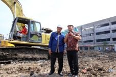 Terkendala Hujan, Proyek...