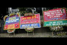 Tahan Setya Novanto,...