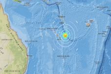 Gempa 7,3 SR di Dekat...