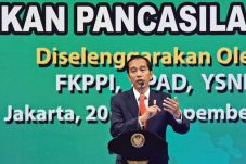 Presiden Jokowi Ajak...