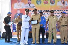 Kecamatan Marancar Raih...