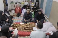 Baru Bebas Beberapa...