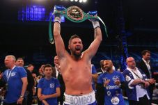 Bellew Lebih Tertarik...