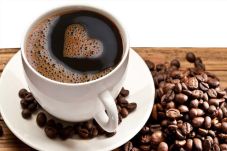 3 Cangkir Kopi Sehari...