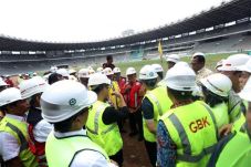 Anggaran Renovasi Stadion...
