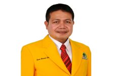 Manuver Munaslub Bertentangan...