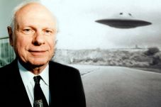 Eks Menhan Kanada: Alien...
