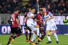 Bungkam Cagliari, Inter...