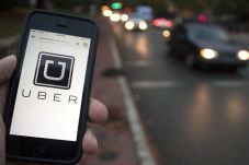 Aplikasi Mobile Ride-Sharing...