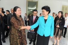 Dampingi Wapres, Menteri...