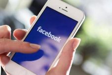 Kenalan Lewat Facebook,...