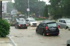 Diguyur Hujan Beberapa...