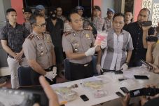 Dua Kurir Narkoba Malaysia...