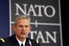 NATO: Rusia dan China...