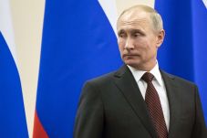 Putin Tegaskan Rusia...