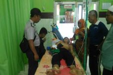 Tangan Santri Ini Nyaris...