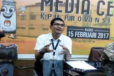 Tiga Pasangan Independen...