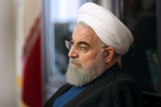 Iran Sebut Saudi Ingin...